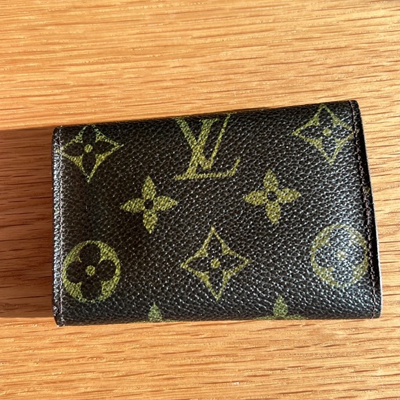 Great Condition AUTHENTIC Louis Vuitton Key Holder Wallet - Picture 3 of 9